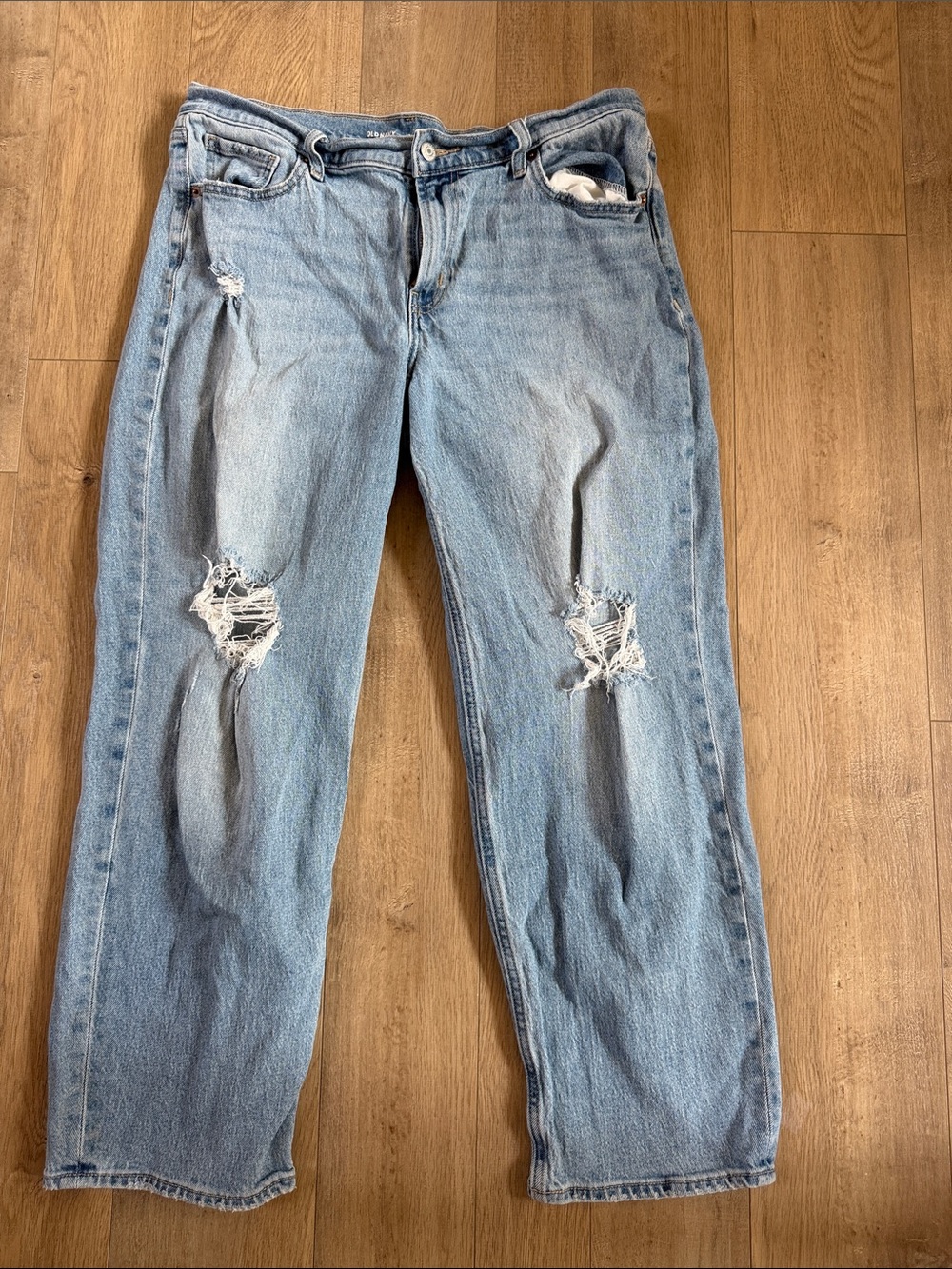 Old Navy Light Blue Distressed Boyfriend Jeans